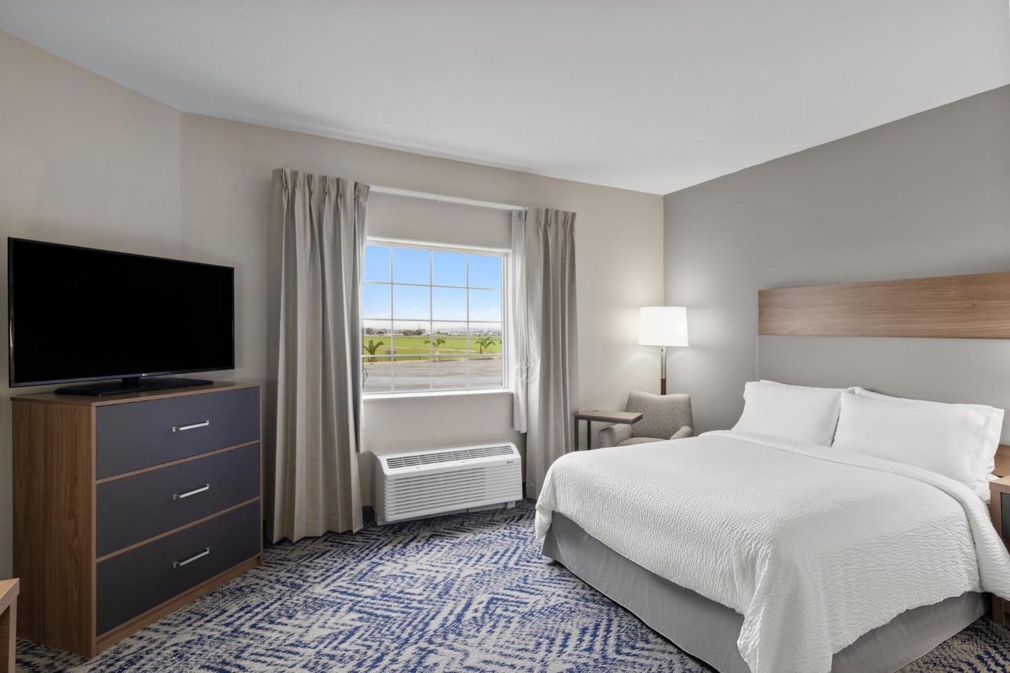 Candlewood Suites Yuma By Ihg Exterior photo